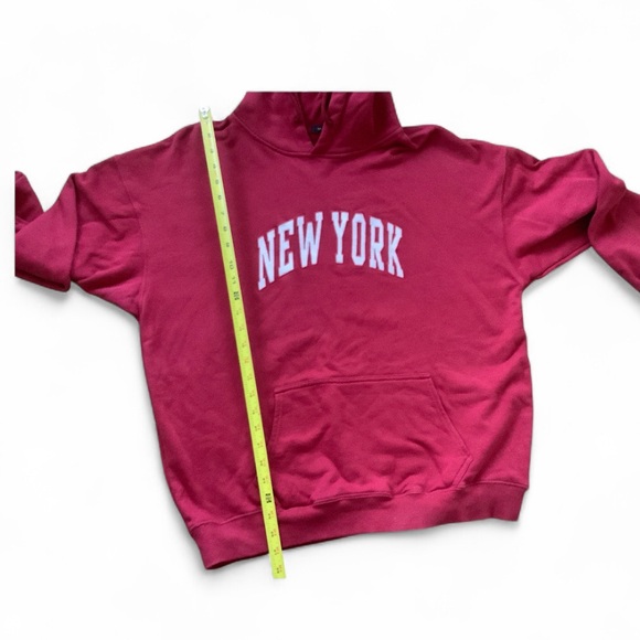 Brandy Melville Christy New York Red Hoodie Oversize Streetwear - Picture 6 of 11